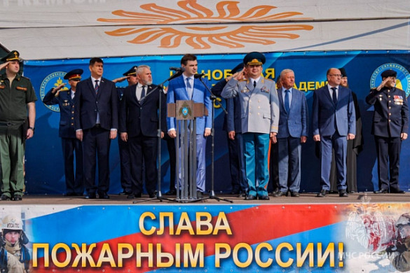 Первокурсники ивановской академии МЧС приняли присягу